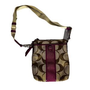 Coach Signature Stripe Shoulder Bag Crossbody Swingpack Berry